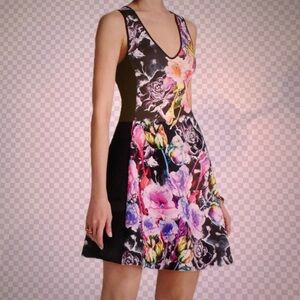 Floral Sleeveless Dress
